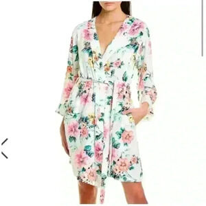 Yumi Kim Dream Lover Kimono Robe in Wild Rose Pink Size Large